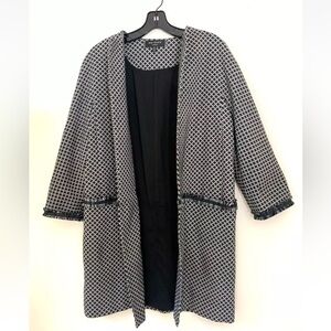 Max Studio London Jacket 3/4 Sleeve Pockets Lined Collarless Coat Size XS